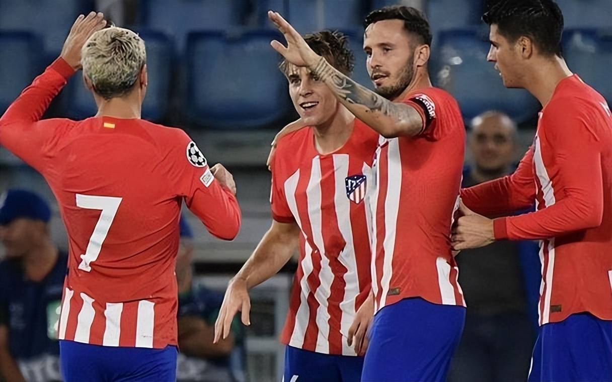 kaiyun网页版平台-包含阿贾克斯发布备战花絮；今晚临场应变；葡超任务艰巨；身体对抗强度拉满的词条